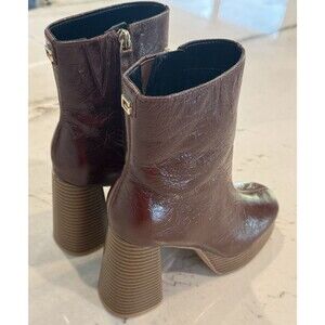 Guess Womens DANCA3 Patent Leather Block Heel Ankle Boots Size 6.5M  Brown